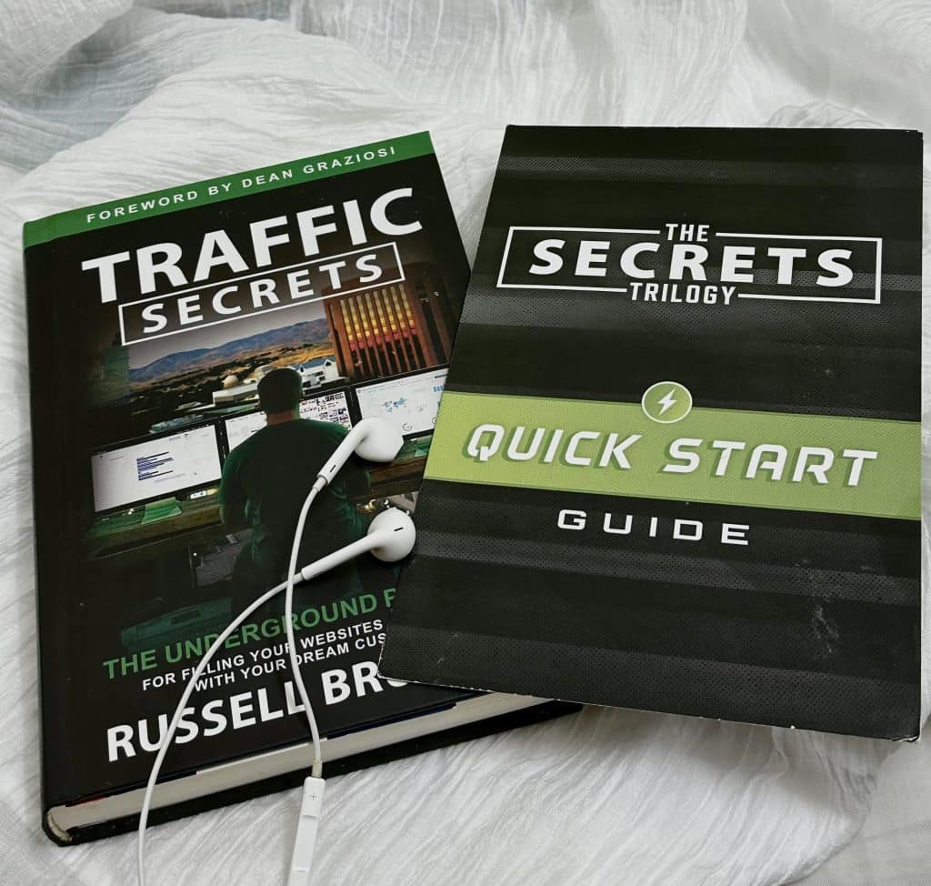 Russell Brunson Traffic secrets book review